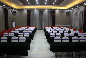 Vienna Classic Hotel (Yongan Street Branch, Botou, Hebei) - Image 4