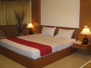Prompiman Hotel - Image 5