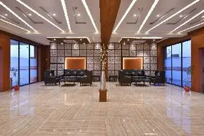 Clubhouse Hotel Morbi - Image 4
