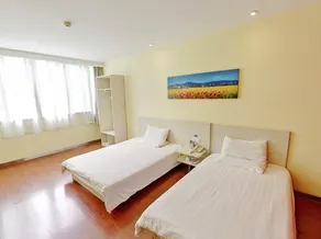 Hanting Premium Hotel Xiamen Zhongshan Road Walking Street - Image 4