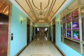 Weimei Hotel (Chongqing Dashiba Xinxin Park) - Image 2