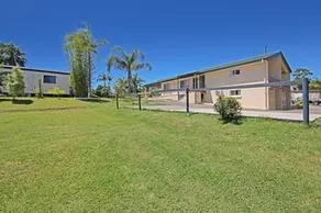 Colonial Palms Motel - Image 3