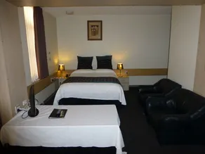 Mariners Court Hotel Sydney - Image 5