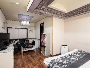 HOTEL La fontaine - Image 4
