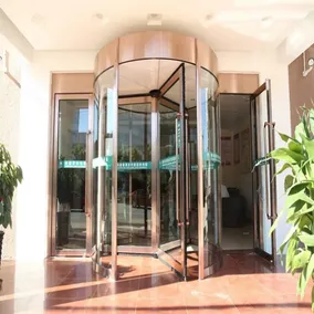 ELong Ruiyun Hotel (Sanhe Yanjiao Station CNOOC Street Store) - Image 3