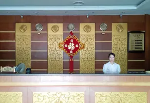Longju Business Hotel (Dongguan Dalingshan Square Branch) - Image 2