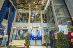 Yijiangnan Huaerni Hotel - Image 3