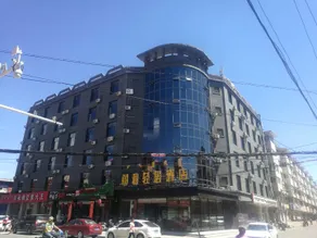 Geya Qingju Hotel - Image 5