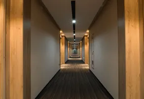Comfort Hotel - Image 5