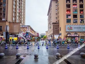 Yutian Hotel - Image 2