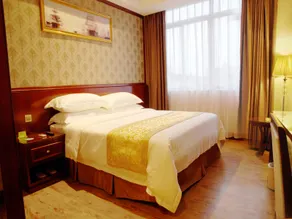 Vienna Hotel Guangzhou Panyu Chimelong Shiqiao Metro Station - Image 4