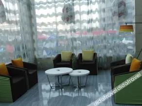 IU Hotel Yinchuan South Gate Square Airport Bus Station - Image 3