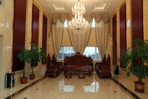 Rongdong Holiday Hotel - Image 5