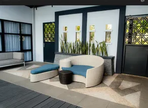 The Emirio Hotel & Cottage - Image 3