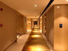 S International Hotel - Image 3