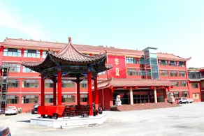 Huaxia Hotel - Image 4