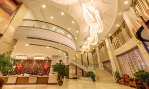 Dudu Yunman Hotel - Image 3