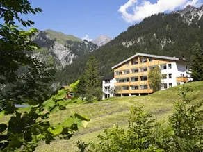 Hotel Sonnblick - Image 2