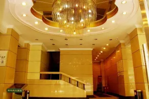 New-Mart Hotel - Image 2