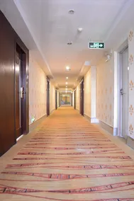 Shenzhen Zhongxing Hotel (Dongmen Shaibu Subway Station) - Image 5