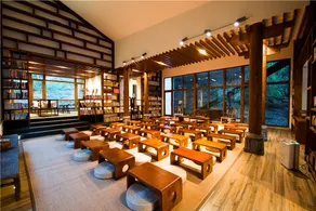 Zizai Pingjiang Wild Luxury Resort - Image 2
