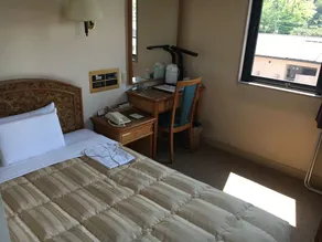 Fukuyama Rose Garden Hotel - Image 3