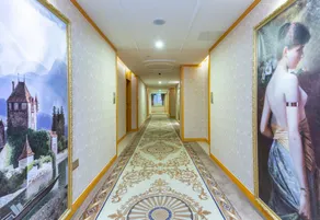 Vienna Hotel Qinghai Xining Dashizi Mojia Street - Image 3