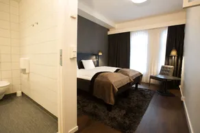 Saga Hotel Oslo Central - Image 2