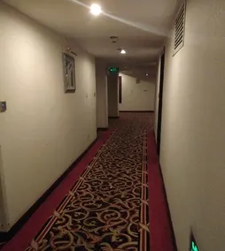 Wuyue Hotel - Image 2