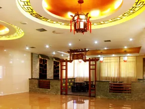 Yaoli Holiday Hotel - Image 4