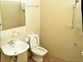 Htel Resort Bangkok - Image 4