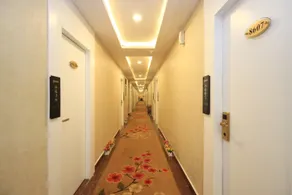 Shenzhen Huashang Hotel (Hongling Subway Station KKmall) - Image 5