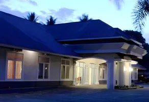 Emer One Hotel Batusangkar - Image 3