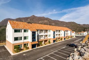 Milmo Resort - Image 2