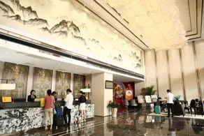 ME Yinhe International Hotel - Image 3