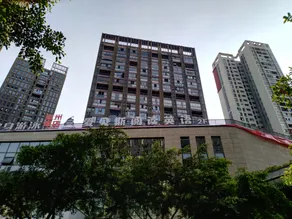 Langqin Qingju Boutique Hotel - Image 3