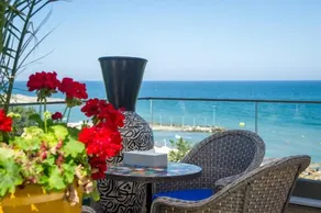 Phoenicia Blue View - Image 5
