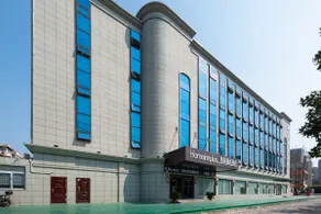 Home Inn Plus Bengbu Municipal Government - Image 4