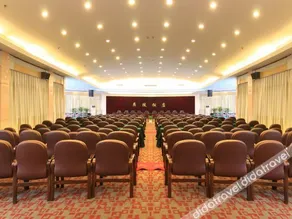 Yichang Xiazhou Yiling Hotel (Jiefang Road Pedestrian Street, Yanjiang Avenue) - Image 3
