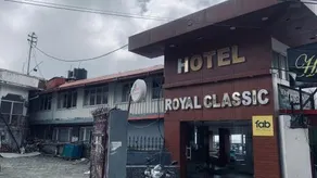 Hotel Royal Classic Residency - Image 2