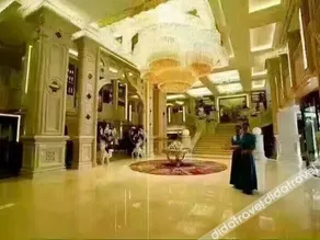 Yushu Wanmei Baoyue Business and Leisure Hotel - Image 2