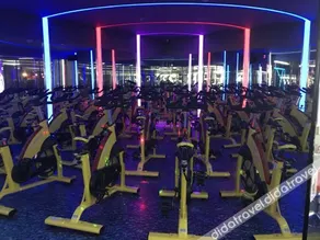 New Glory Holiday Inn - Image 3