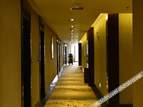 Ranlian Hotel - Image 4