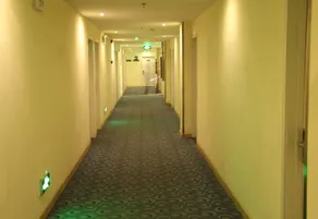 7 Days Inn Qingdao Haiyun'an Xinglong Road Branch - Image 2