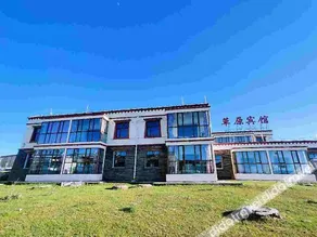 Qinghai Lake Grassland Hotel - Image 5