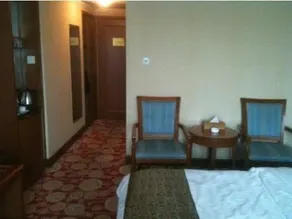 Nanjing Longhua Grand Hotel - Image 3