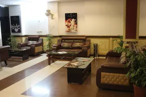 Tourist Inn Hotel Lahore - Image 5