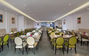 Vienna International Hotel (Dongcheng Building, Lanzhu East Road, Pingshan, Shenzhen) - Image 2
