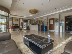 Super 8 Hotel (Beijing Fengbo Metro Station) - Image 4