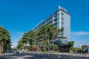 Lavande Hotel Dongguan Dalang Huawei Songshan Lake Scenic Area Hotel - Image 5